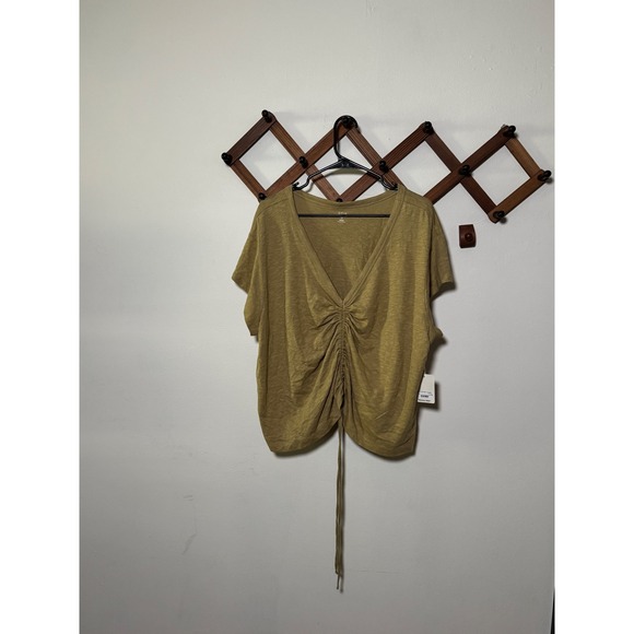 a.n.a A New Approach Tops - ANA NWT Khaki Olive Rouched Front V-Neck T-Shirt 2X